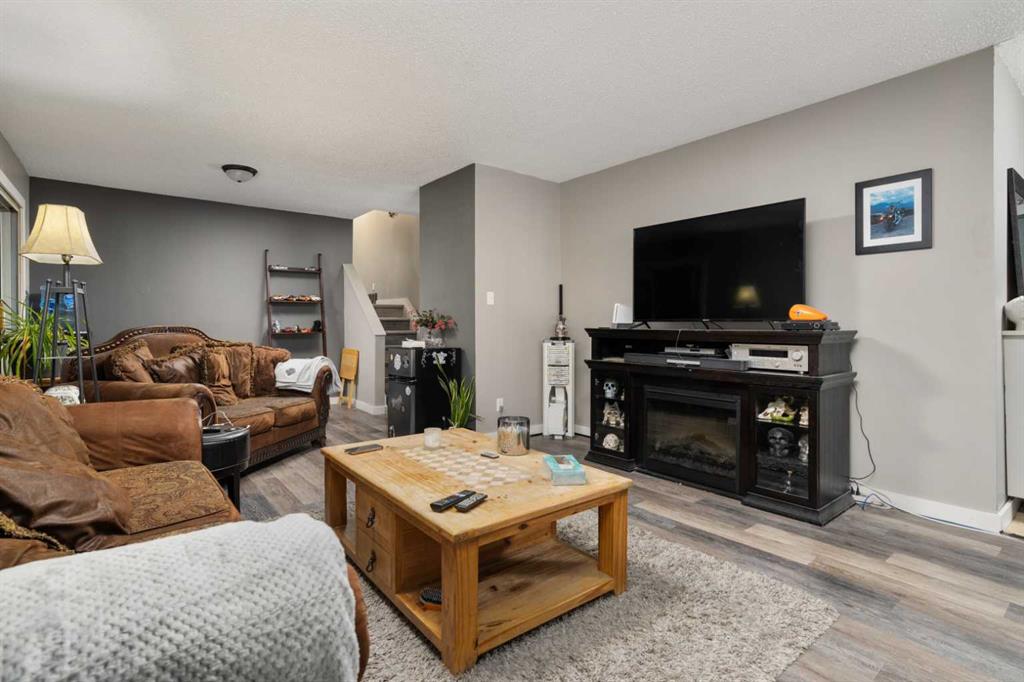 Fifth View of 3803 63 Street , Century Meadows, Camrose, Alberta, T4V 3C4