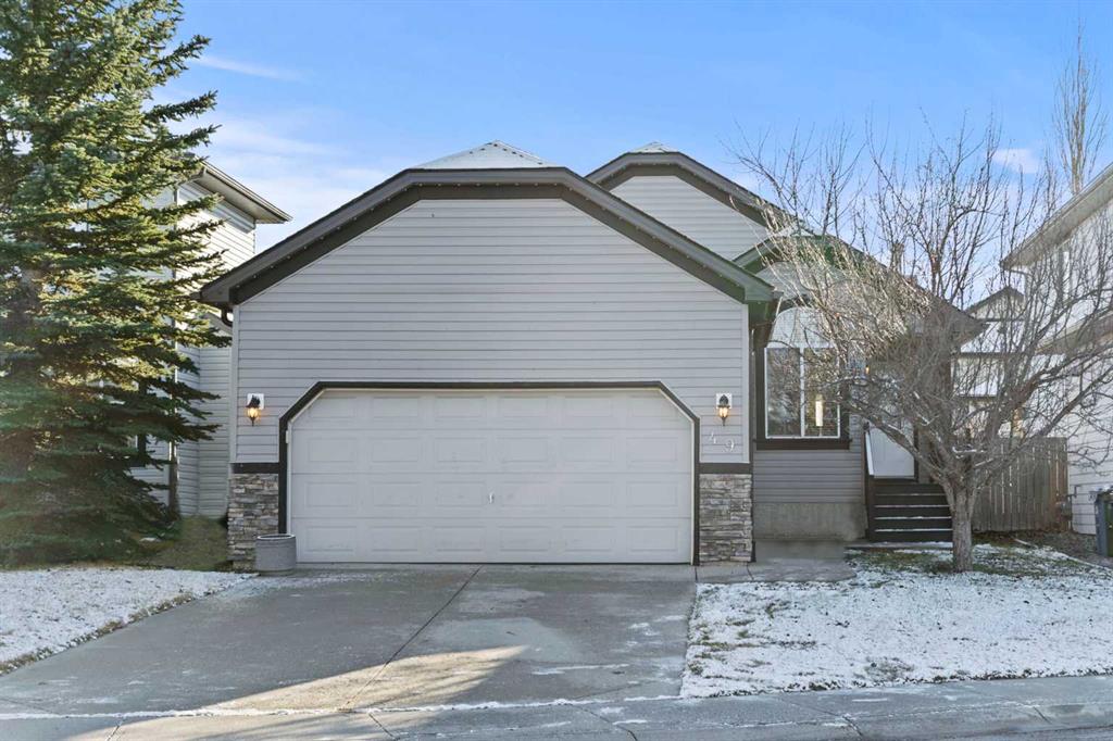 Second View of 49 Somerside Close SW, Somerset, Calgary, Alberta, T2Y 4E7