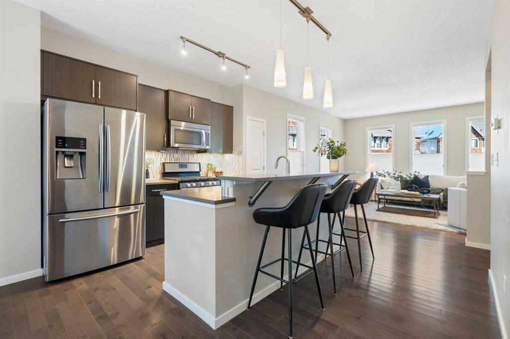 420 Ascot Circle SW, A2271300, Alberta,