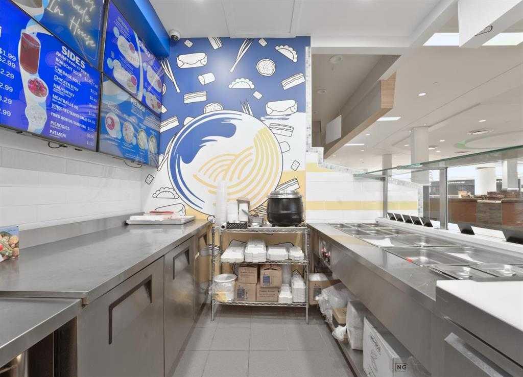 Fifth View of 2525 36 Street NE, Sunridge, Calgary, Alberta, T1Y 5T4