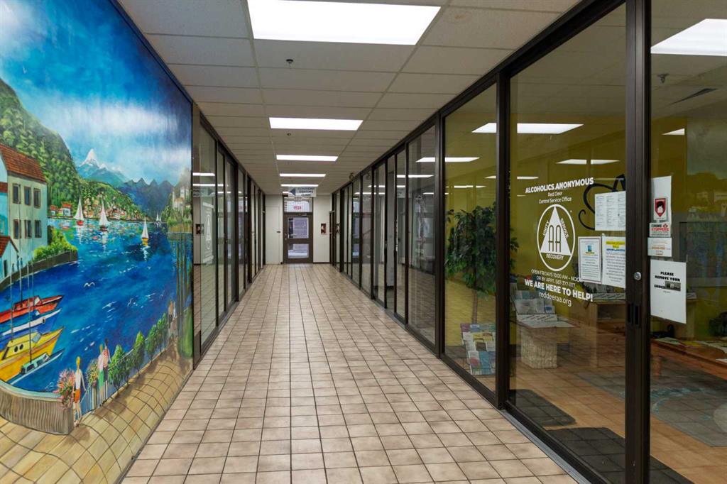 Fourth View of 3, 4929 50 Street , Downtown Red Deer, Red Deer, Alberta, T4N 1X9