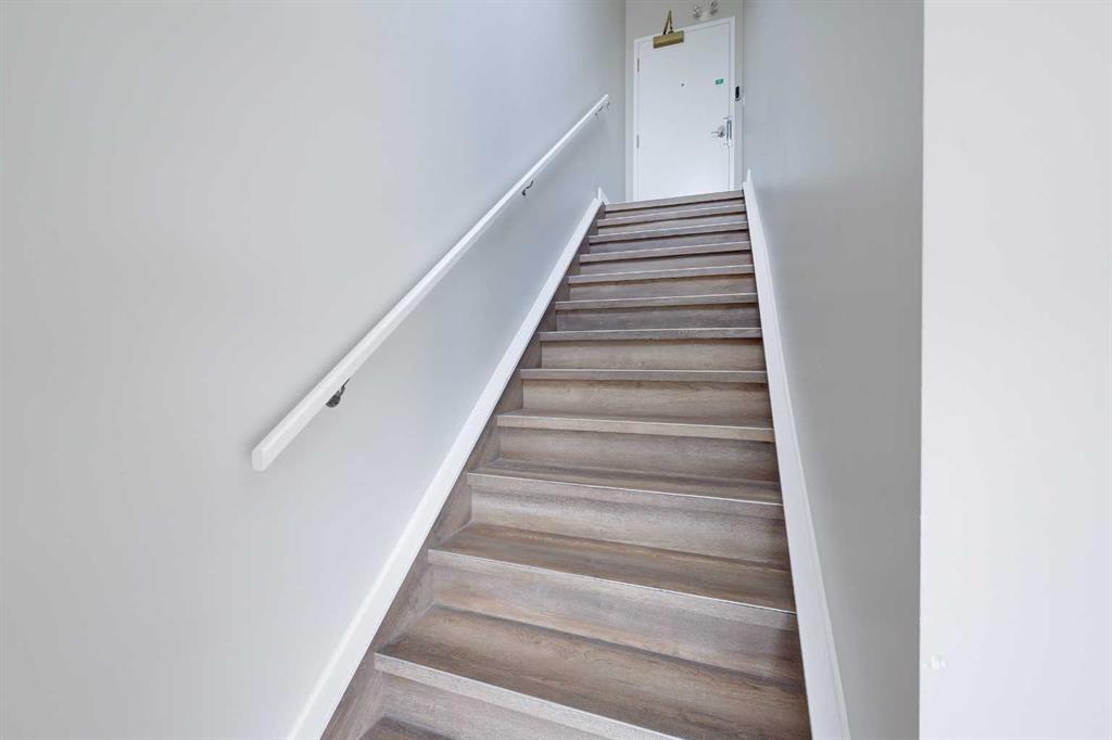 Fourth View of 203, 5116 52 Street , Downtown Red Deer, Red Deer, Alberta, T4N 6Y6