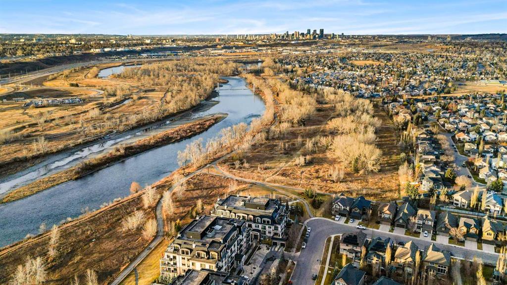Second View of 101, 131 Quarry Way SE, Douglasdale/Glen, Calgary, Alberta, T2C 5L7