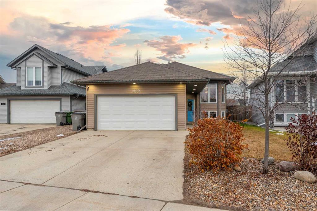 1909 52B AvenueClose , A2271379, Alberta,