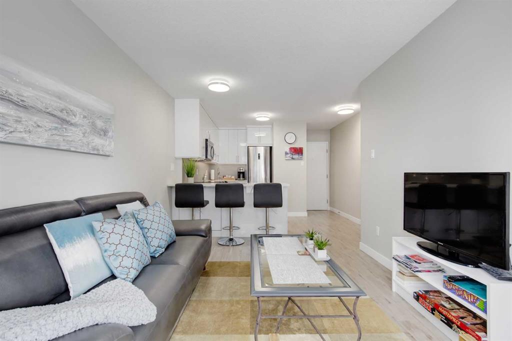 Fifth View of 207, 339 13 Avenue SW, Beltline, Calgary, Alberta, T2R 0K3