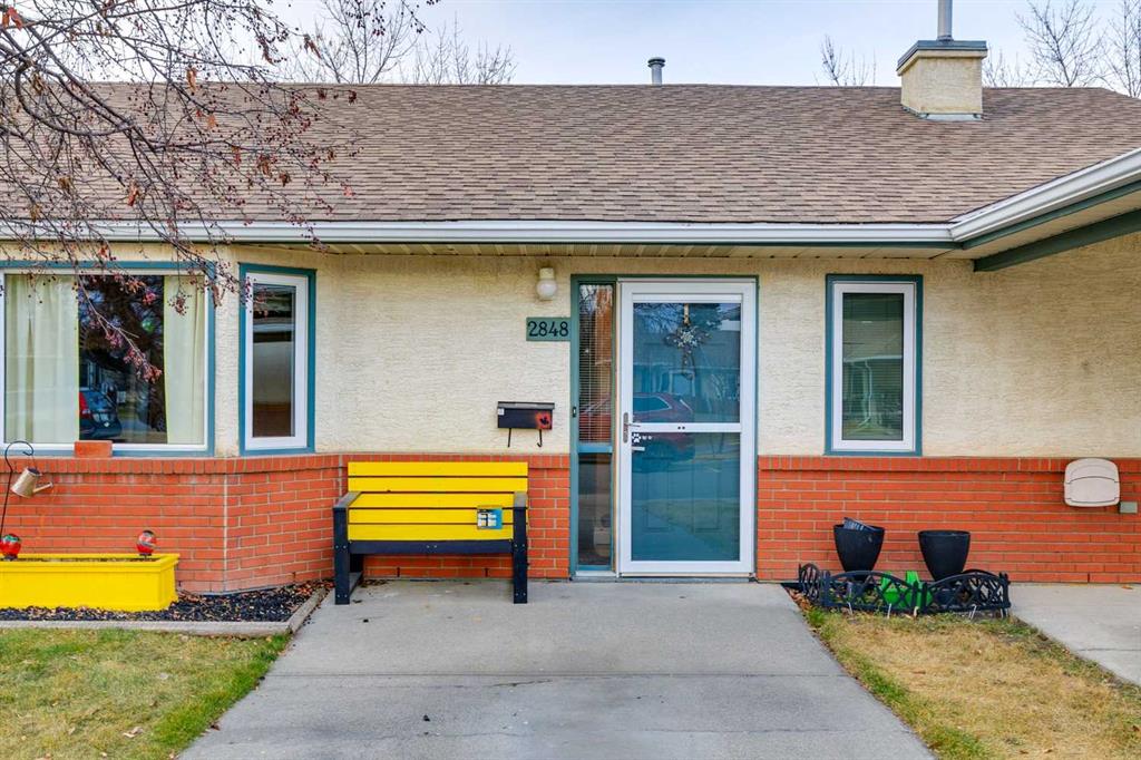 Third View of 2848 Dovely Park SE, Dover, Calgary, Alberta, T2B 3G9