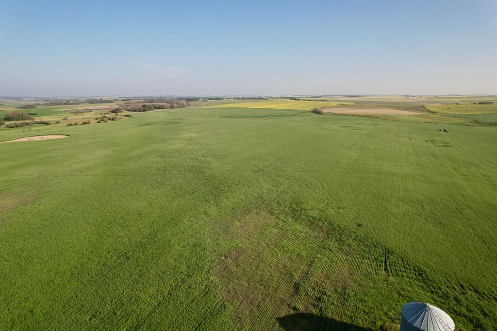 Fifth View of In Kneehill County  , NONE, Rural Kneehill County, Alberta, T0M 2A0