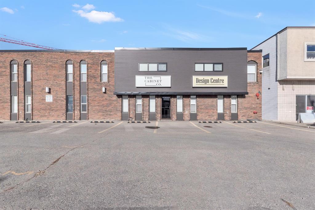 Third View of 216 40 Avenue NE, Greenview Industrial Park, Calgary, Alberta, T2E 2M7