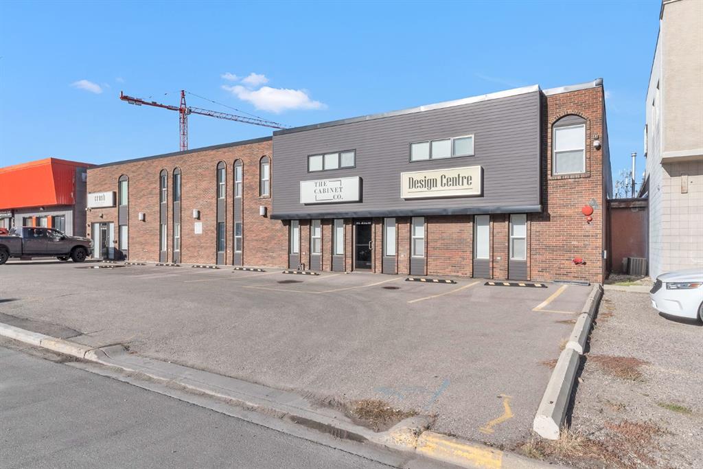 Fourth View of 216 40 Avenue NE, Greenview Industrial Park, Calgary, Alberta, T2E 2M7