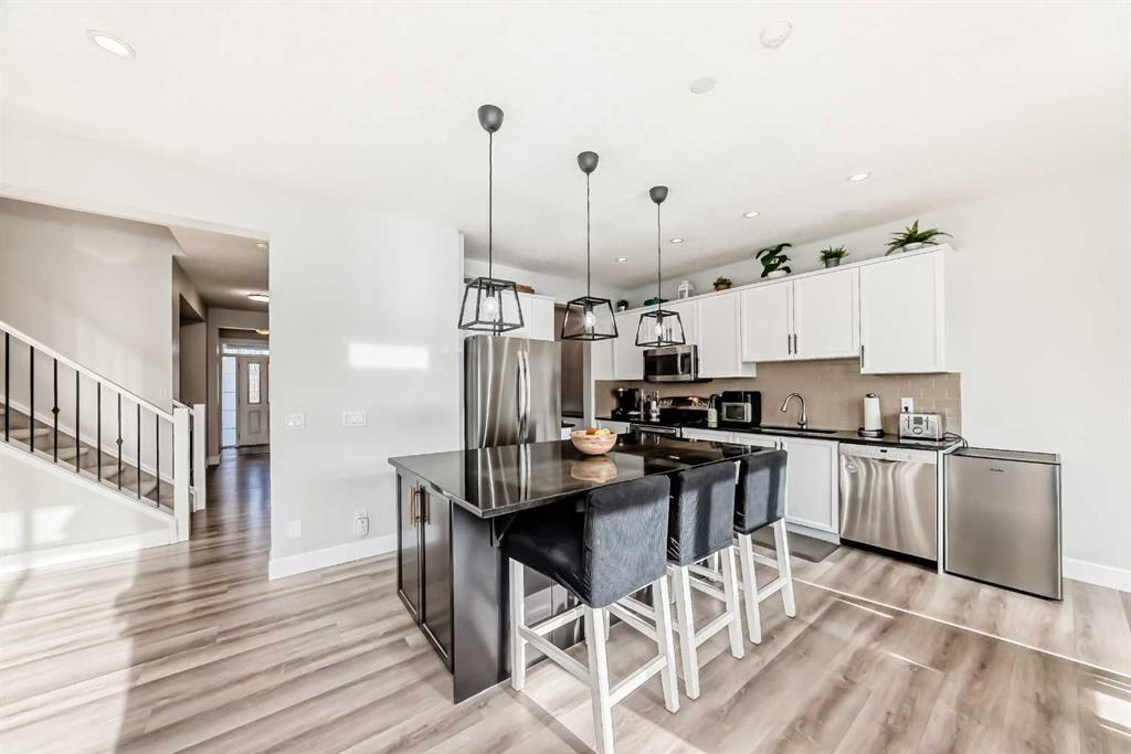 Third View of 104 Viewpointe Terrace , Lakepointe, Chestermere, Alberta, T1X 0R1