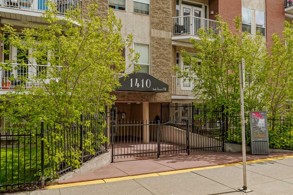 102, 1410 2 Street SW, A2271613, Alberta,