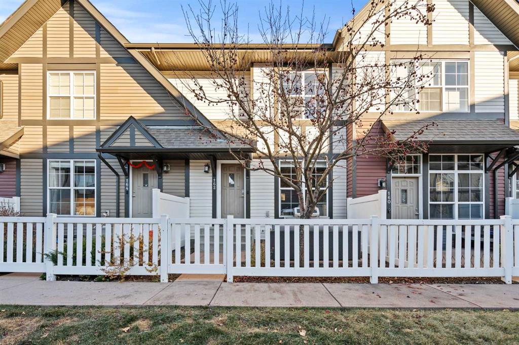 162 New Brighton Villas SE, A2271616, Alberta,