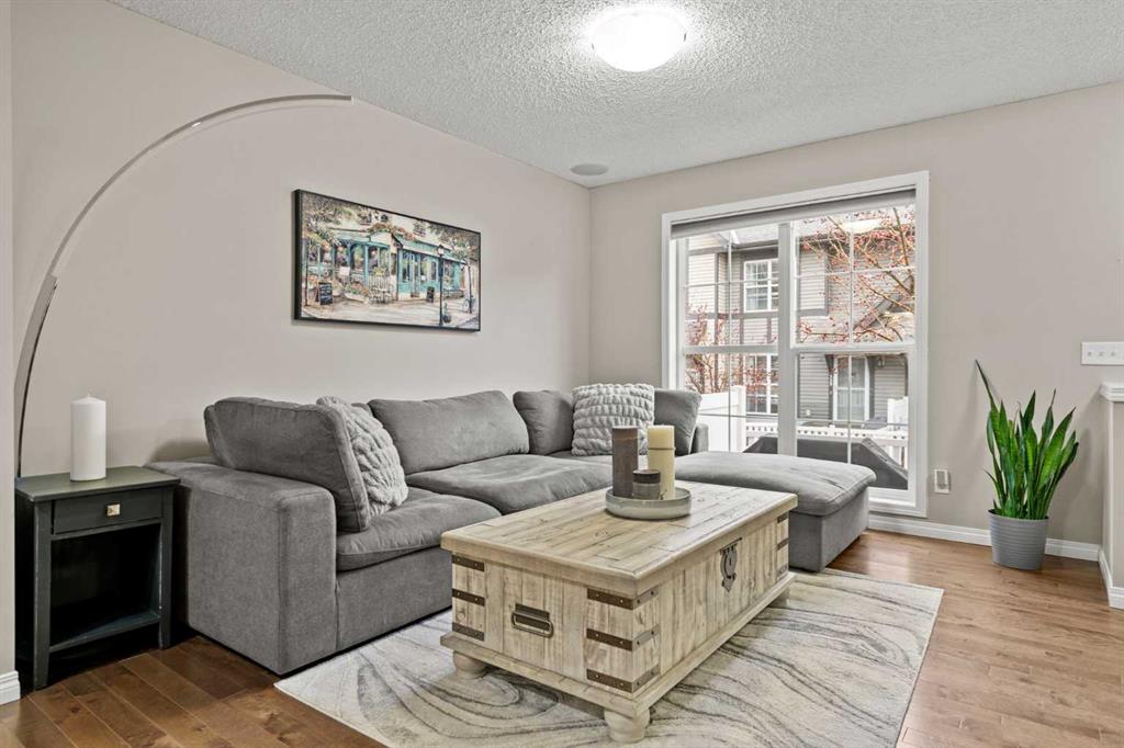 Fifth View of 162 New Brighton Villas SE, New Brighton, Calgary, Alberta, T2Z 0T7