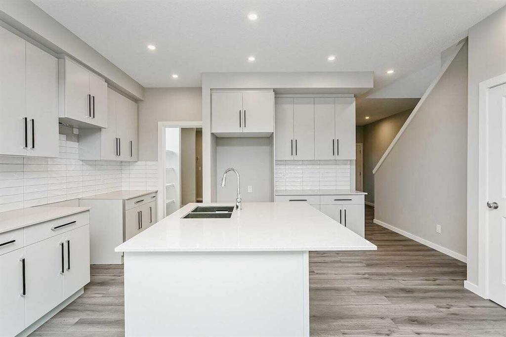 Fourth View of 21 Heartwood Lane SE, Rangeview, Calgary, Alberta, T3M 2K1