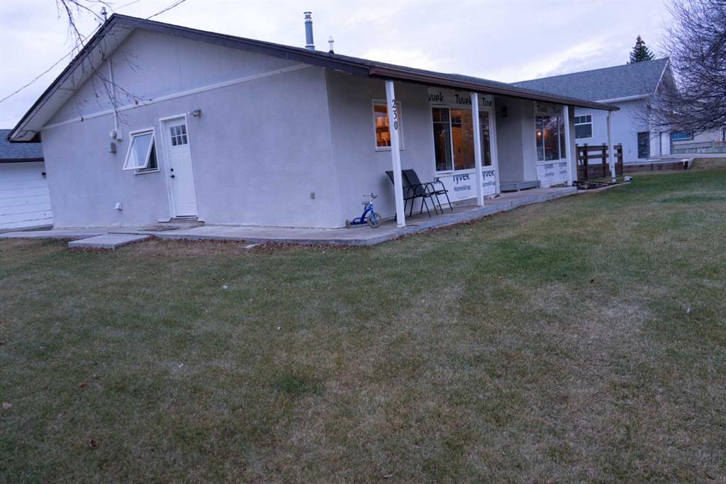 Fourth View of 230 E 100 S Street , NONE, Raymond, Alberta, T0K2S0