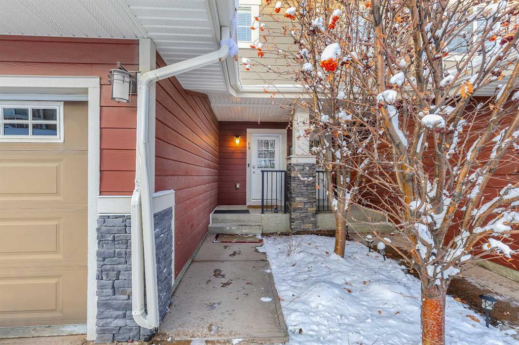 Third View of 19 West Coach Manor SW, West Springs, Calgary, Alberta, T3H 1R7