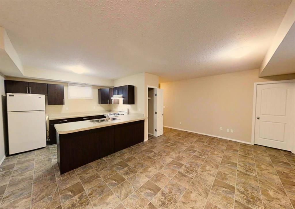 Third View of B, 11203 98 Street , N/A, Clairmont, Alberta, T8X5C2