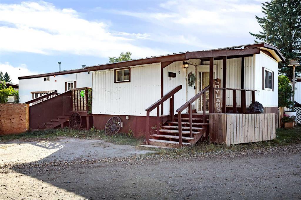 12, 4504 41 Street , A2271951, Alberta,