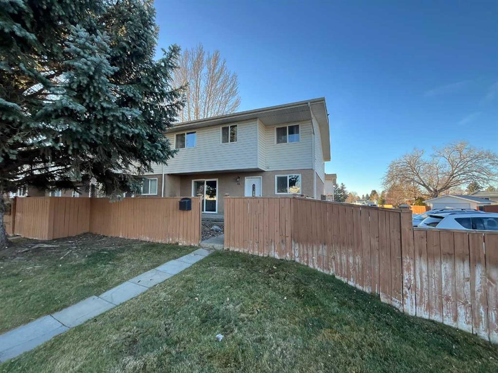 Third View of 35, 1915 18 Avenue N, Winston Churchill, Lethbridge, Alberta, T1H 4V6