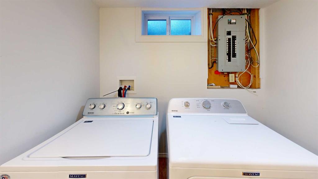 Fifth View of 35, 1915 18 Avenue N, Winston Churchill, Lethbridge, Alberta, T1H 4V6