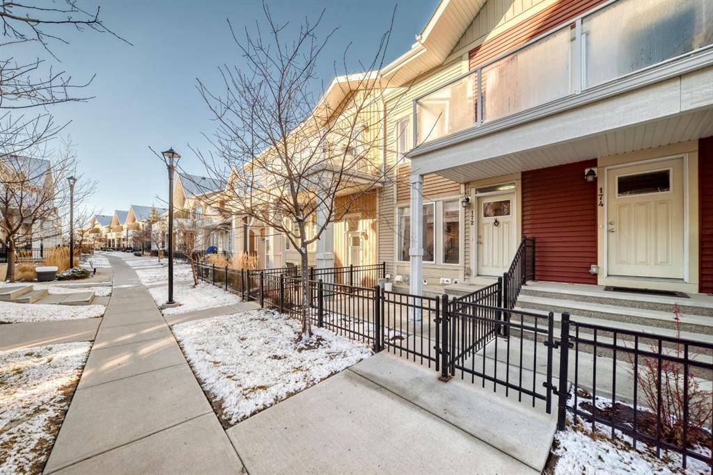 Fourth View of 172 AUBURN MEADOWS Walk SE, Auburn Bay, Calgary, Alberta, T3M 2E7