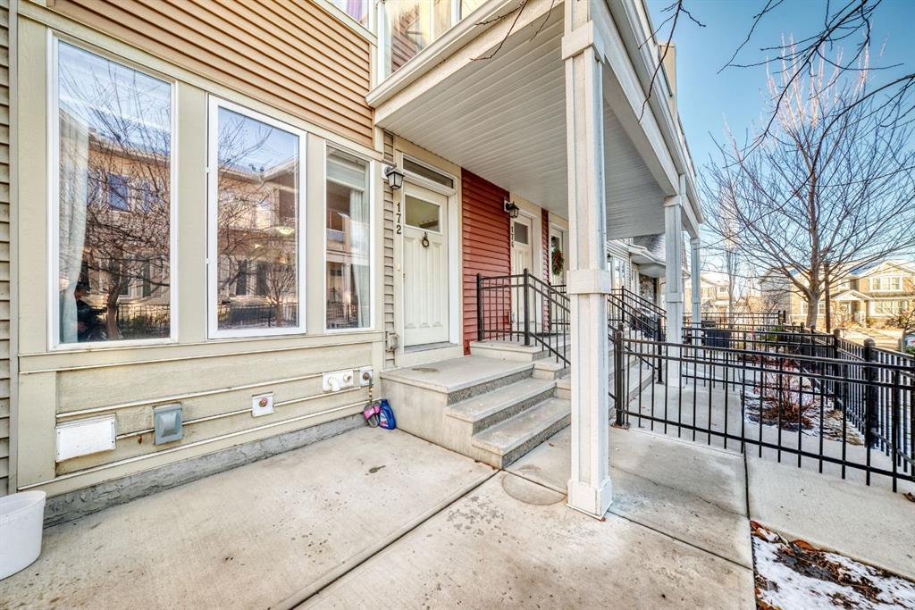 Fifth View of 172 AUBURN MEADOWS Walk SE, Auburn Bay, Calgary, Alberta, T3M 2E7