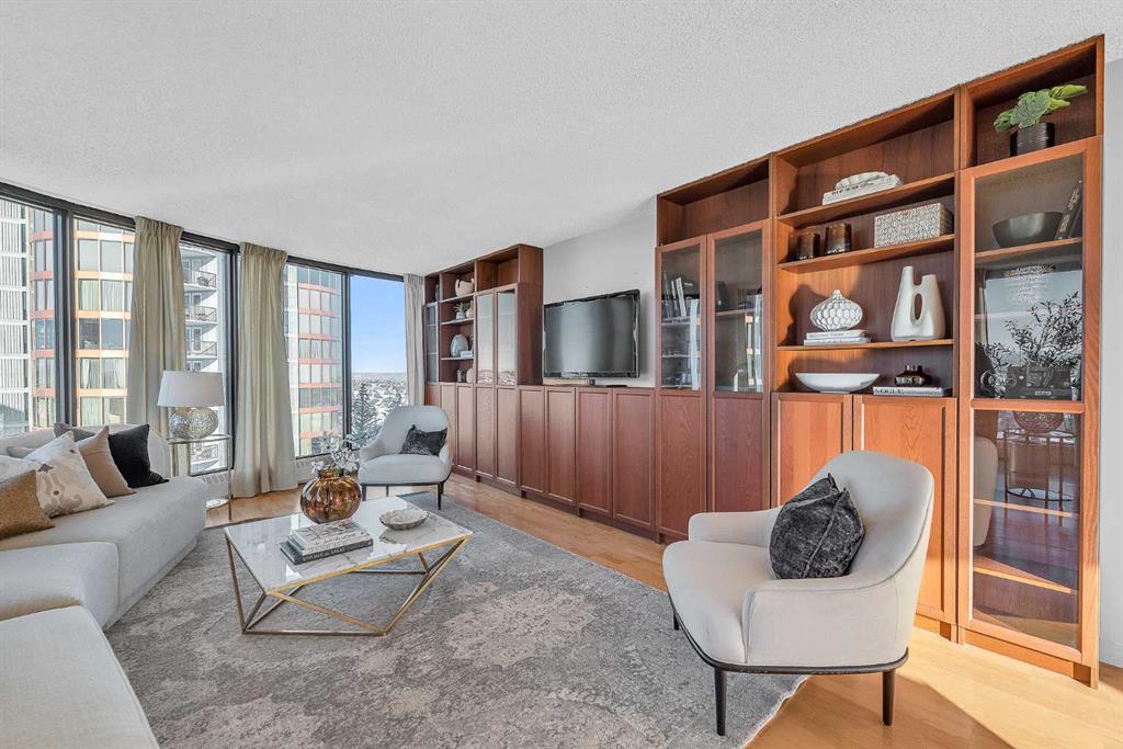 Fourth View of 292, 20 Coachway Road SW, Coach Hill, Calgary, Alberta, T3H 1E6