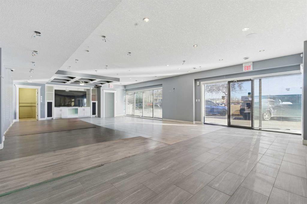 Third View of 9, 4091 19 Street NE, North Airways, Calgary, Alberta, T2E7C4