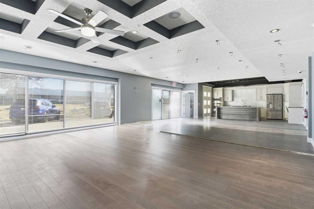 Fifth View of 9, 4091 19 Street NE, North Airways, Calgary, Alberta, T2E7C4