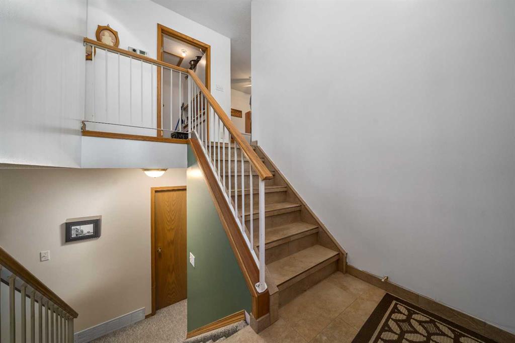 Fifth View of 131 3 Street NW, Riverside, Medicine Hat, Alberta, T1A6K5