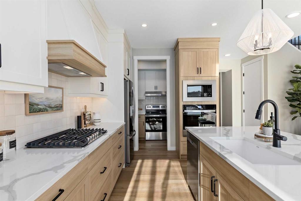 Third View of 8 Creekview Manor SW, Pine Creek, Calgary, Alberta, T2X 5Y3