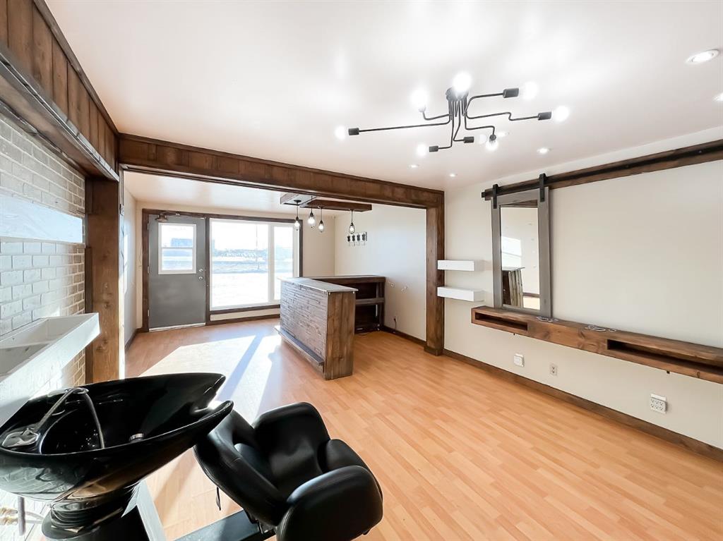 Fourth View of 8 Railway Avenue NE, NONE, Falher, Alberta, T0H 1M0