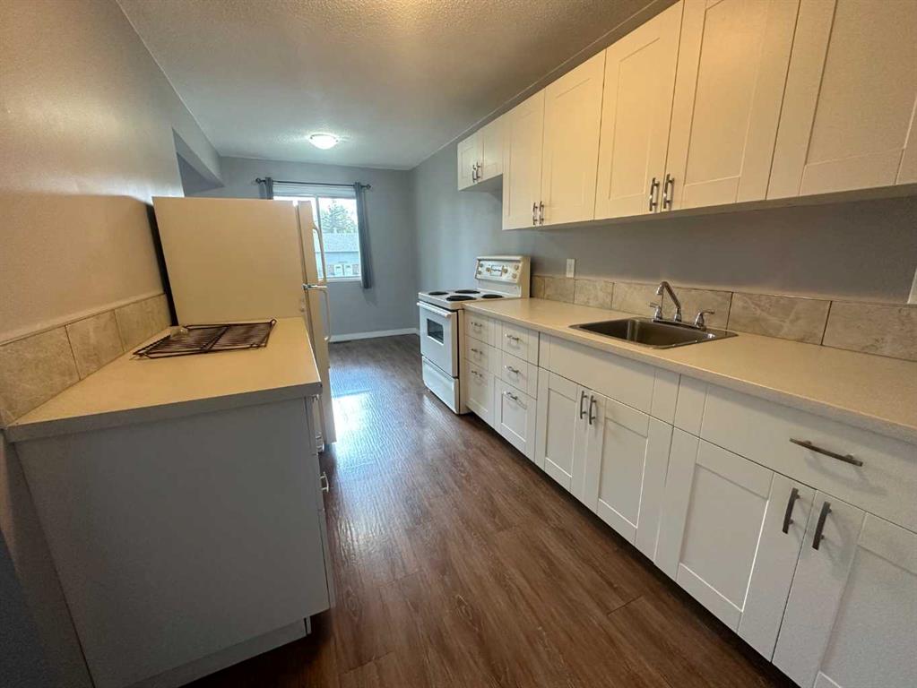 Fourth View of 6323 59 Avenue , Highland Green Estates, Red Deer, Alberta, T4N 5P9