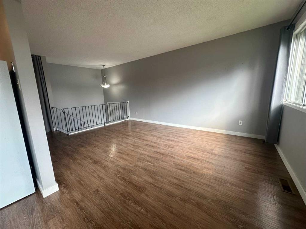 Fifth View of 6323 59 Avenue , Highland Green Estates, Red Deer, Alberta, T4N 5P9