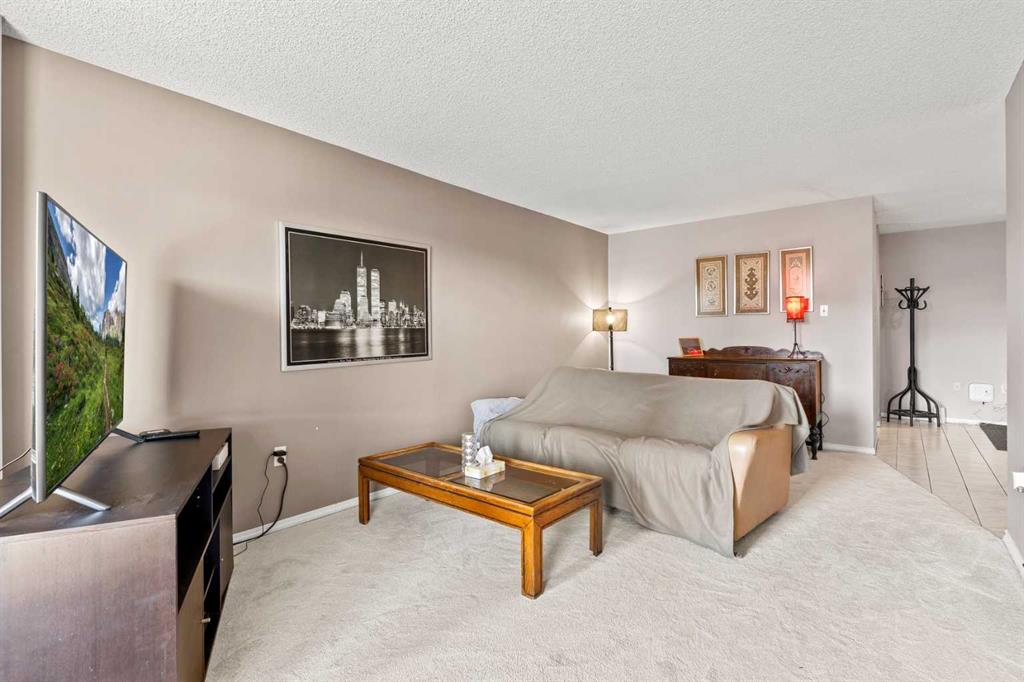 Second View of 704, 718 12 Avenue SW, Beltline, Calgary, Alberta, T2R 0H7