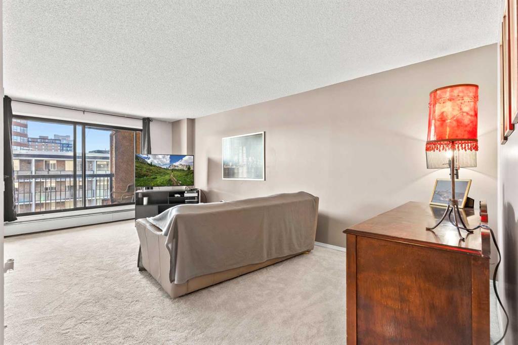 Fifth View of 704, 718 12 Avenue SW, Beltline, Calgary, Alberta, T2R 0H7