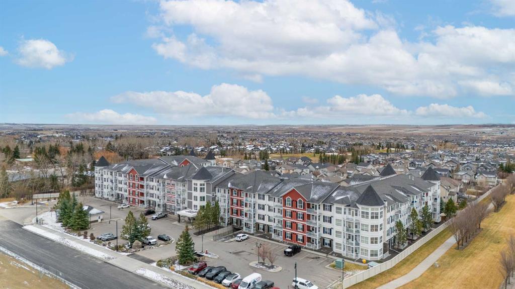 422, 1 Crystal Green Lane , A2272265, Alberta,