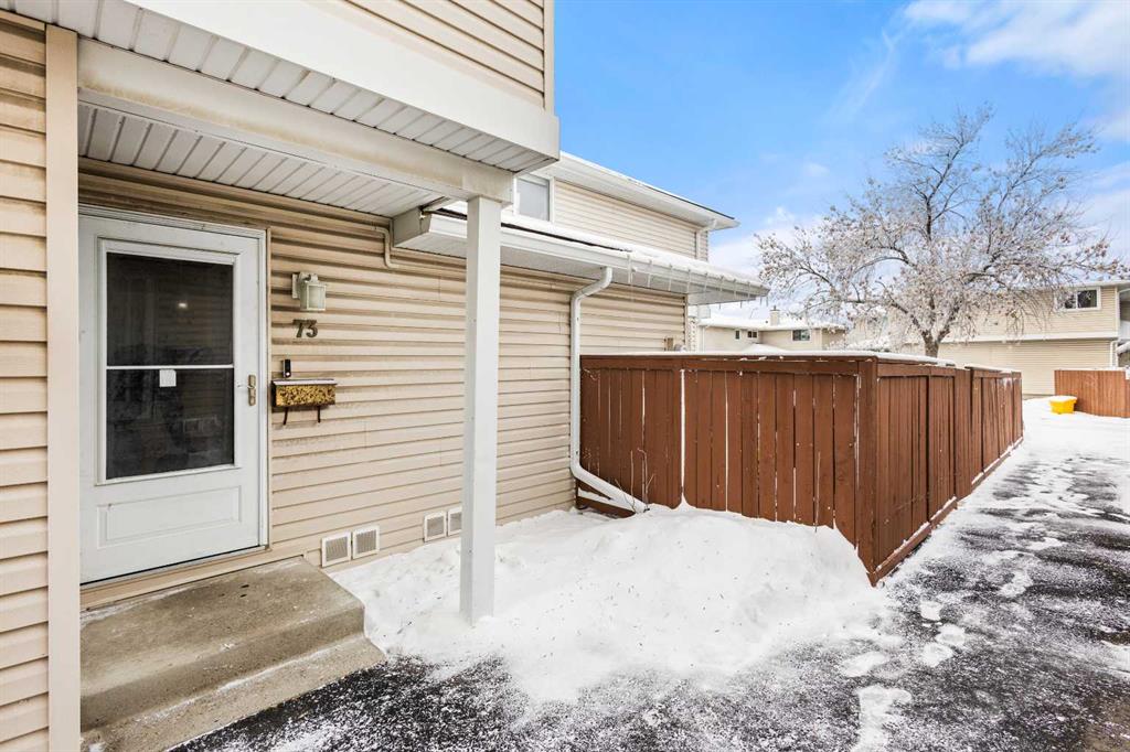 Fourth View of 73, 1155 Falconridge Drive NE, Falconridge, Calgary, Alberta, T3J 1E1