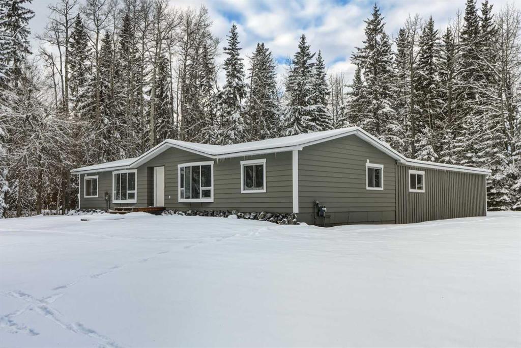 Fifth View of 8 29415 Range Rd 52,  , Little Red Acres, Rural Mountain View County, Alberta, T0M2E0