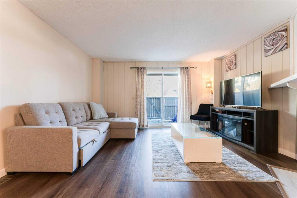 Fifth View of 1101, 829 Coach Bluff Crescent SW, Coach Hill, Calgary, Alberta, T3H 1B1