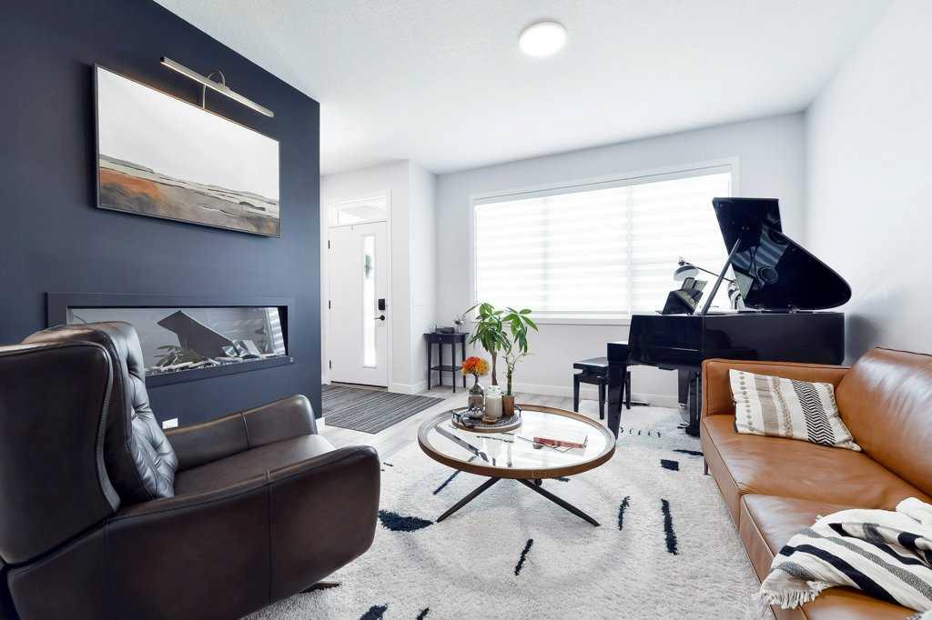 Fourth View of 207 Aquila Way NW, Glacier Ridge, Calgary, Alberta, T3R 1Z8