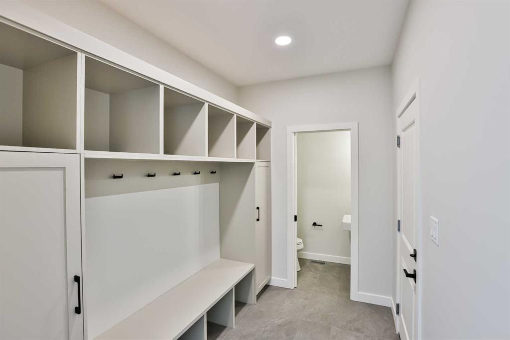 Fifth View of 542 Malahat Green W, Garry Station, Lethbridge, Alberta, T1J 5W4