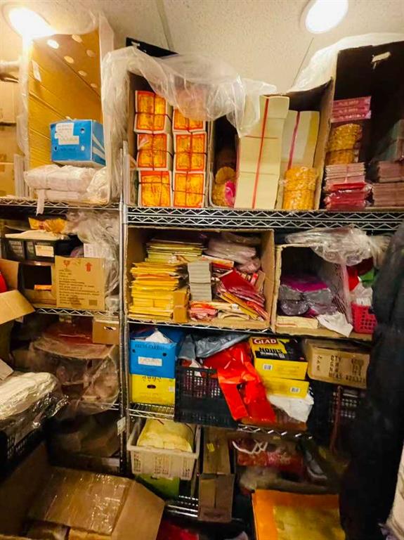 Fifth View of 9, 132 3 Avenue SE, Chinatown, Calgary, Alberta, T2G 0B6