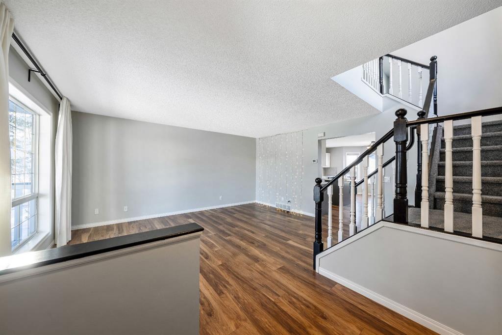 Fourth View of 55 Mt Apex Green SE, McKenzie Lake, Calgary, Alberta, T2Z 2V4