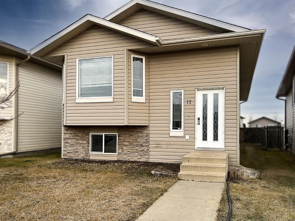 17 Pinnacle Crossing , A2272413, Alberta,