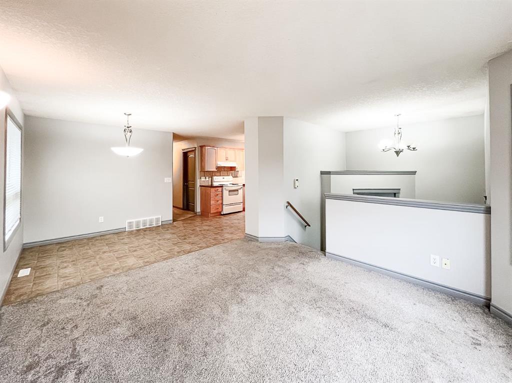 Fifth View of 17 Pinnacle Crossing , Pinnacle Ridge, Grande Prairie, Alberta, T8W 0A9