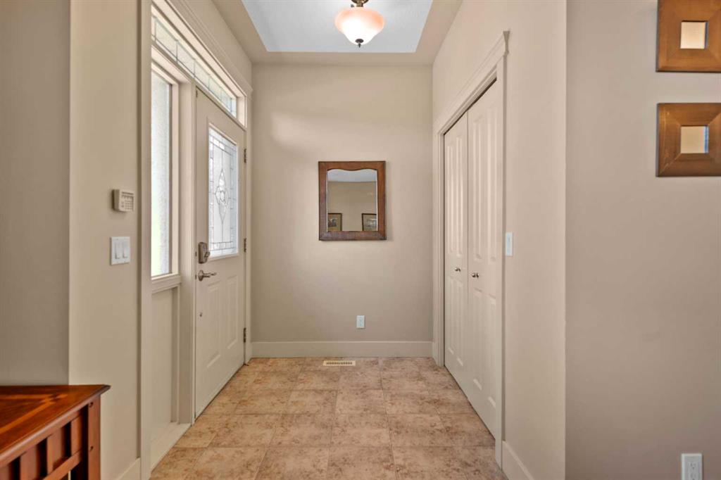 Fifth View of 446 18 Street NE, Winston Heights/Mountview, Calgary, Alberta, T2E 1N4