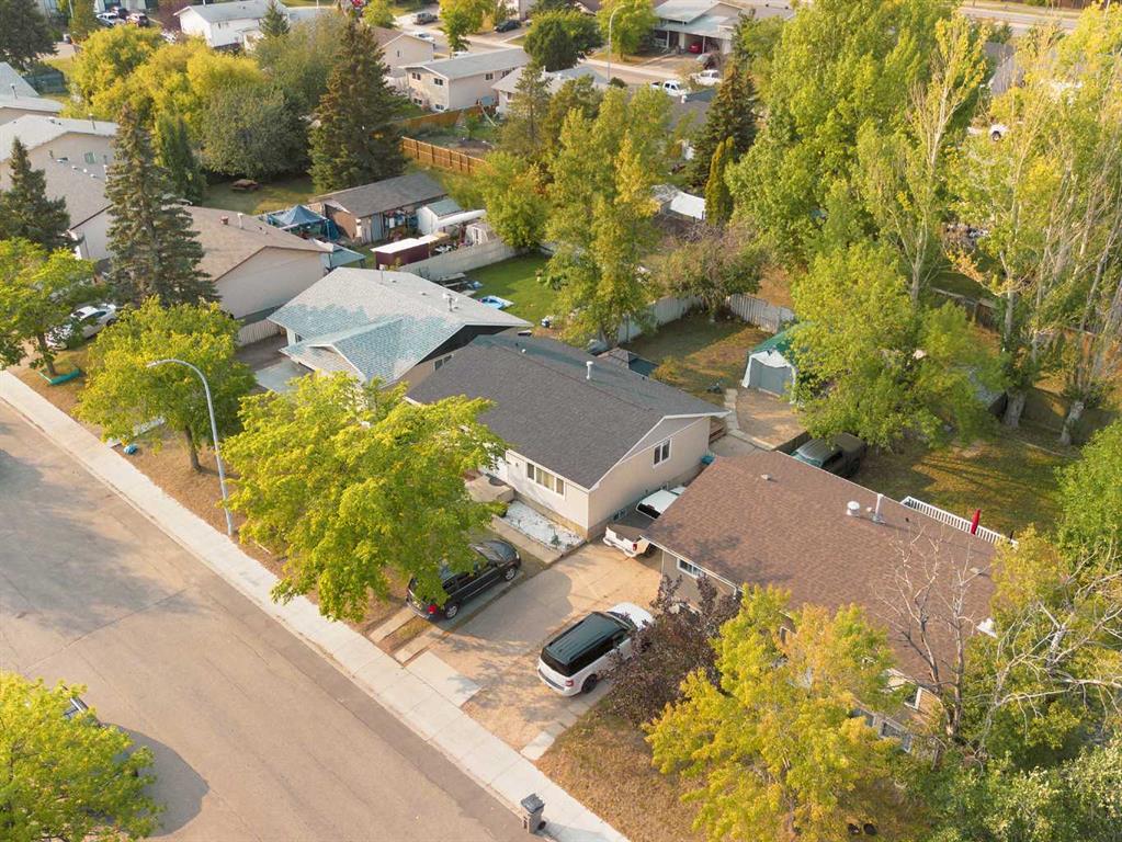 Third View of 9624 82 Avenue , Patterson Place, Grande Prairie, Alberta, T8V4L7