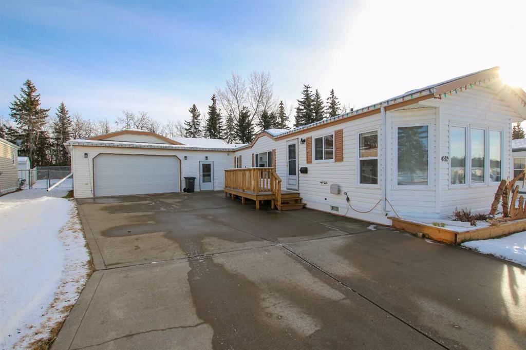 Fifth View of 432, 37543 England Way , Waskasoo Estates, Rural Red Deer County, Alberta, T4S 2C3