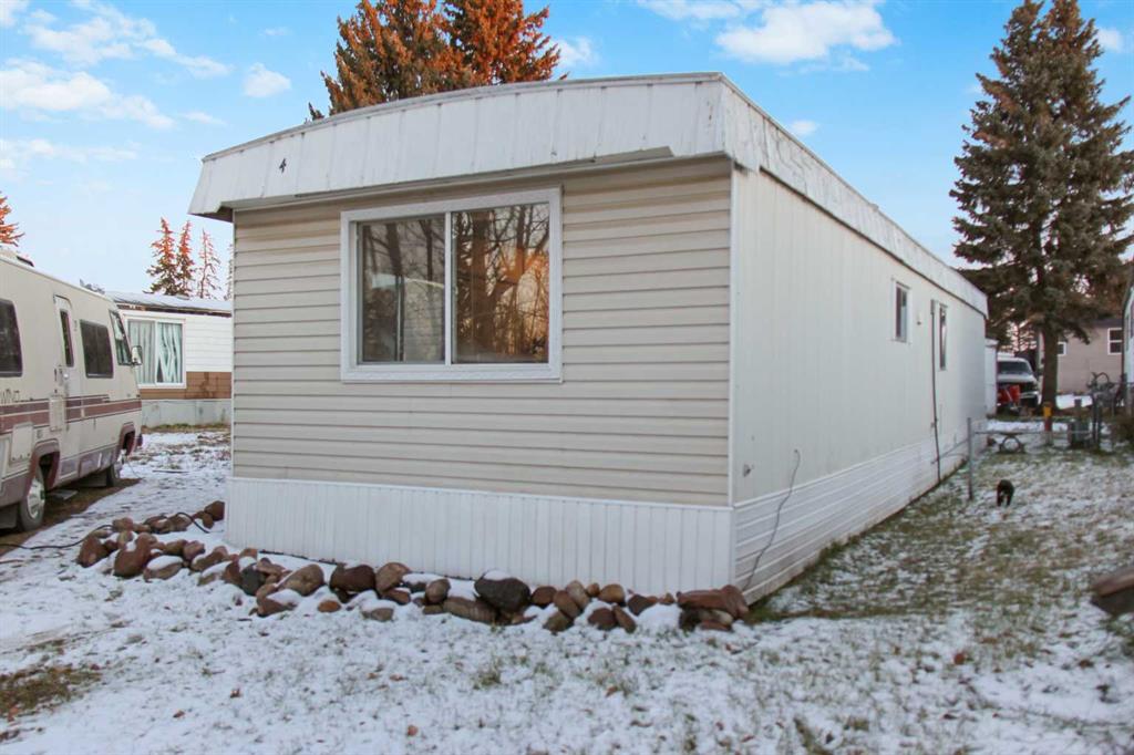 4, 4504 41 Street , A2272481, Alberta,